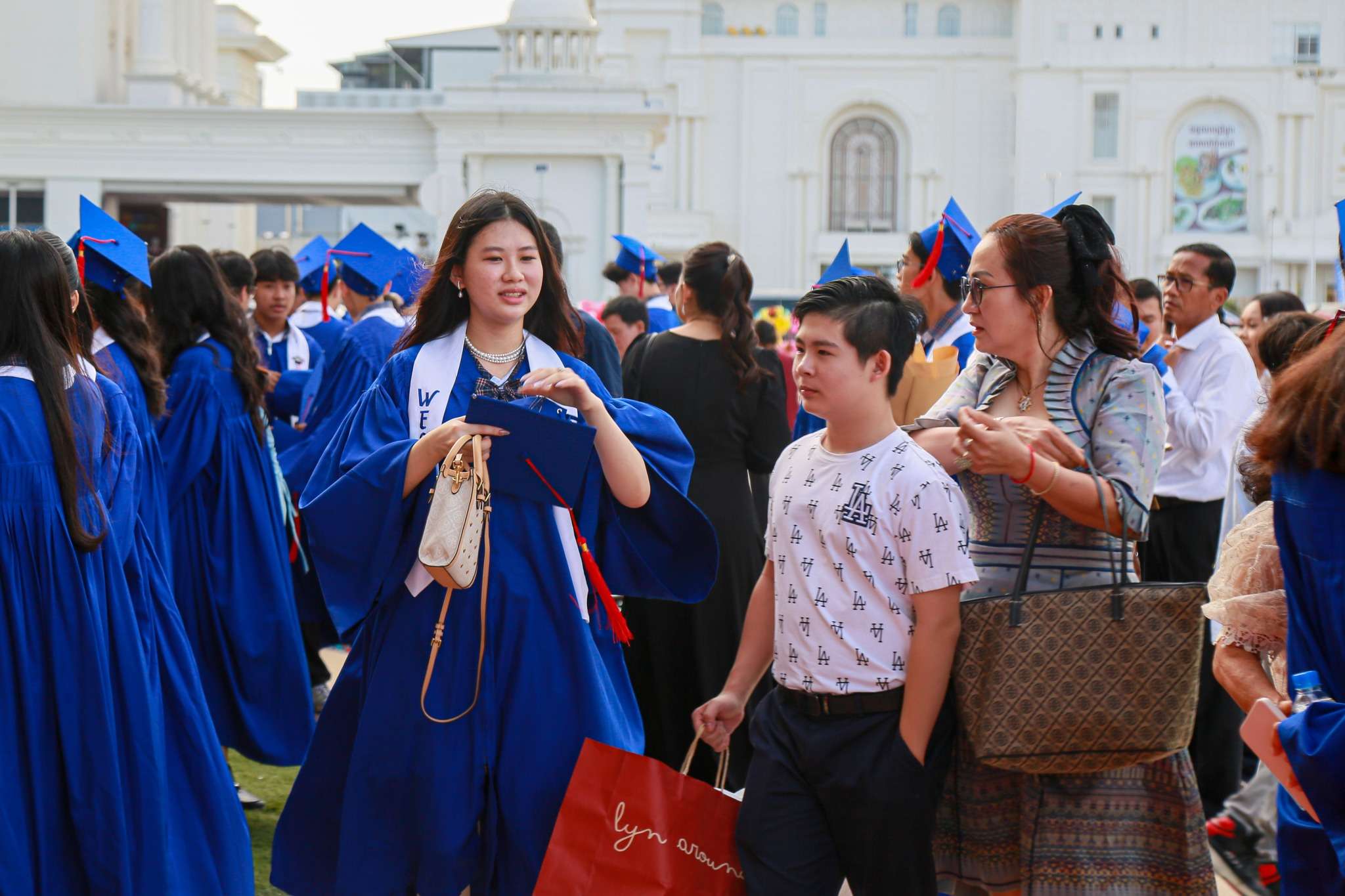 Graduating students of Western International School Cambodia proudly receive diplomas and celebrate with teachers, friends, and families during the 2025 high school graduation ceremony.